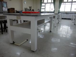 將開啟一新視窗_開啟圖片檔(jpg)_嘉義高中-物理科